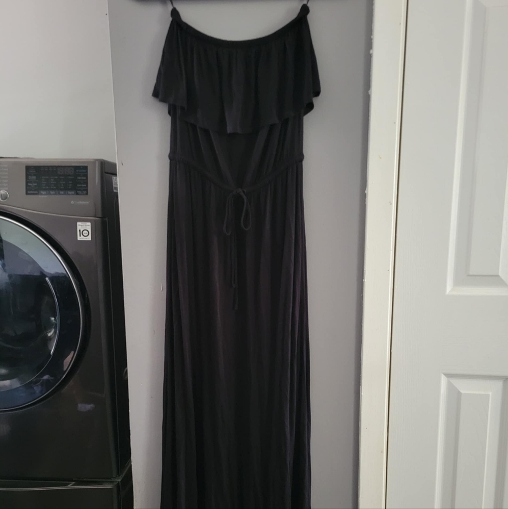 Forever 21 Strapless Black Maxi Dress